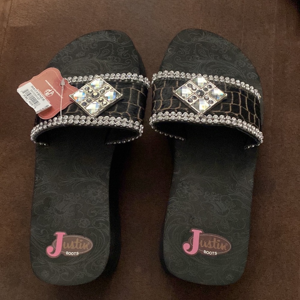 Justin Boots flip flops.
